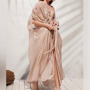 Moodstories Handmade Linen Kimono Carmel OS NWOT
